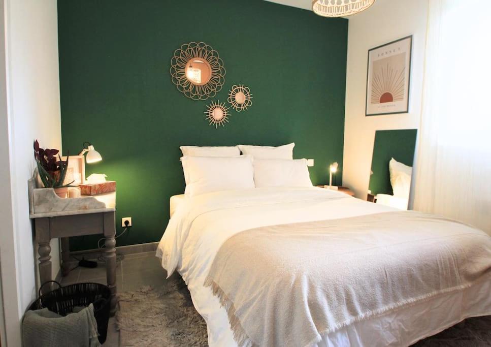 Cosy Appartement Entre Vignes Et Garrigue Avec Piscine Peret ภายนอก รูปภาพ