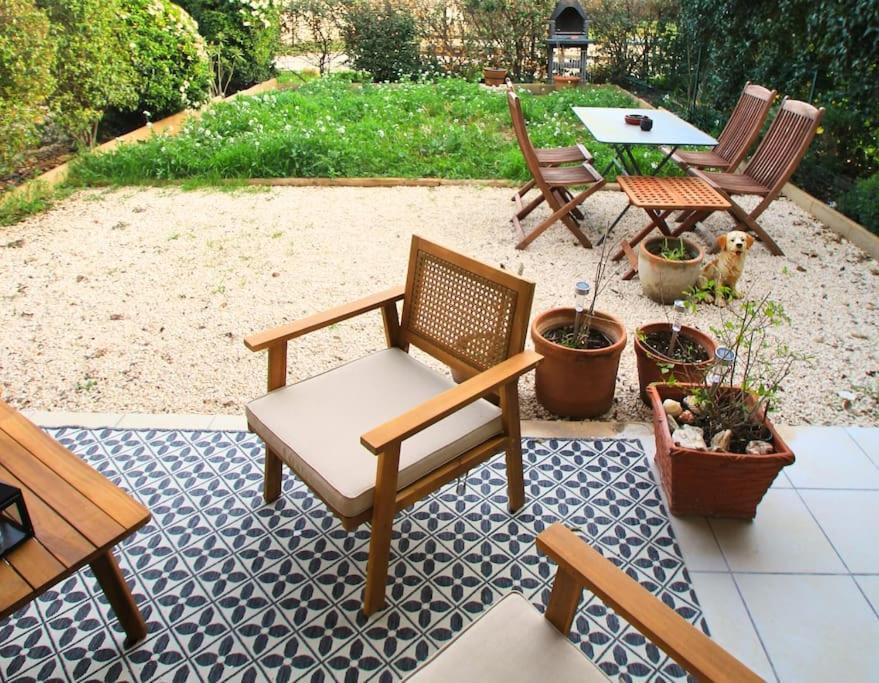 Cosy Appartement Entre Vignes Et Garrigue Avec Piscine Peret ภายนอก รูปภาพ